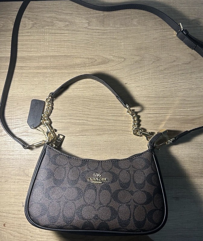 COACH CA548 Teri Shoulder Bag In Signature Canvas/Gold/Walnut/Black New gallery