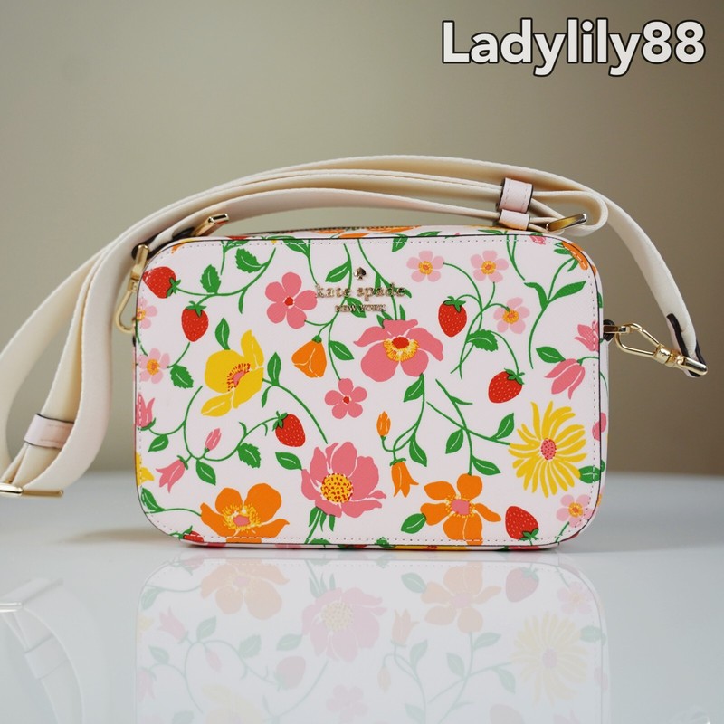 NWT Kate Spade KG632 Madison Strawberry Garden Mini Camera Bag Saffiano PVC $269