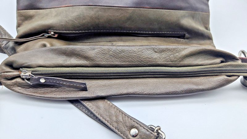 Cinino Germany Leather Crossbody Shoulder Bag Brown Olive Purse gallery