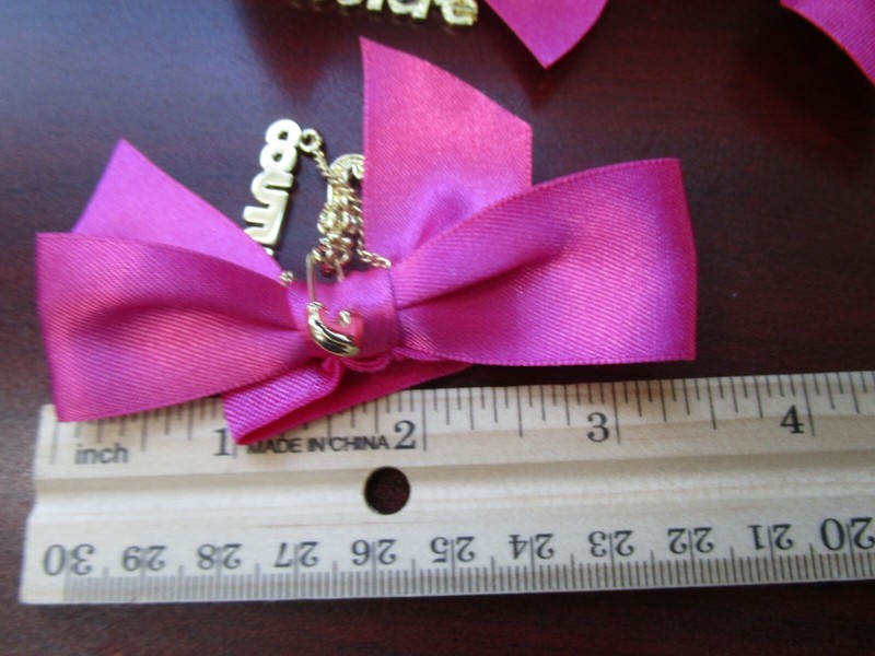 10 JUICY COUTURE HOT PINK BOWS PIN CHARM Satin Gold Logo Bauble gallery
