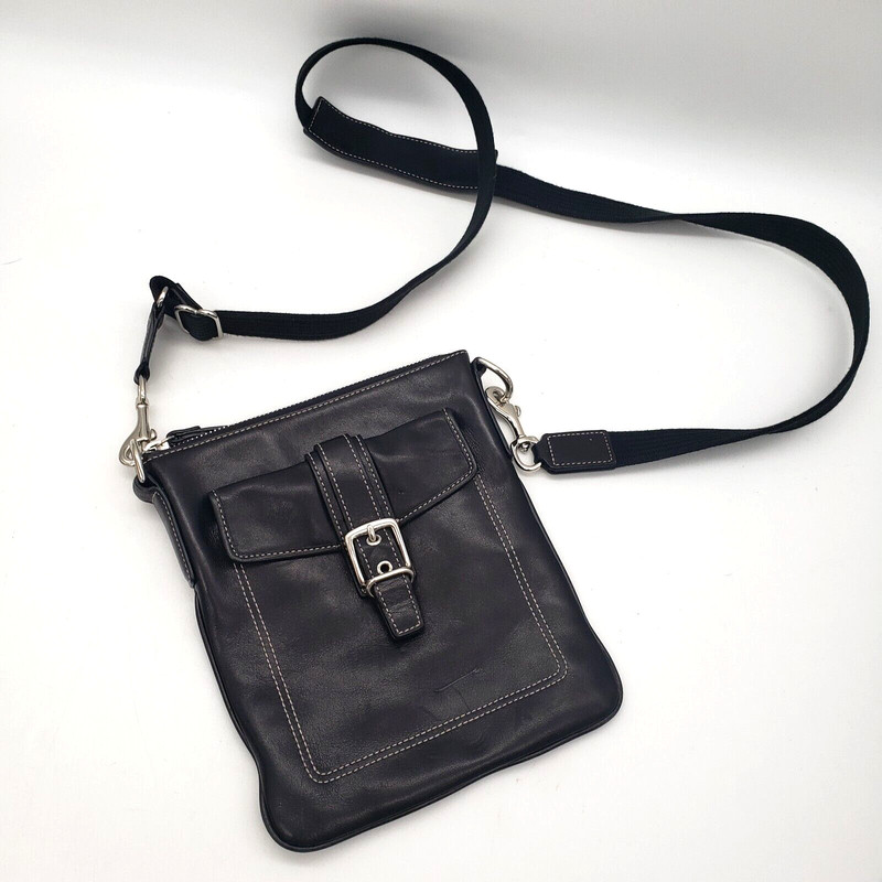 Authentic Coach Runway Black Leather Crossbody Messenger Bag Purse 9″ x 7.5″