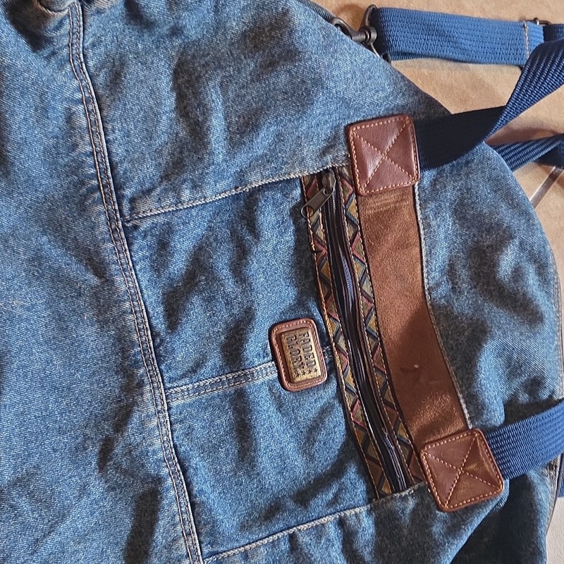 Faded Glory Blue Denim Duffle Bag Zip Closure Beige Lining Unisex Adults
