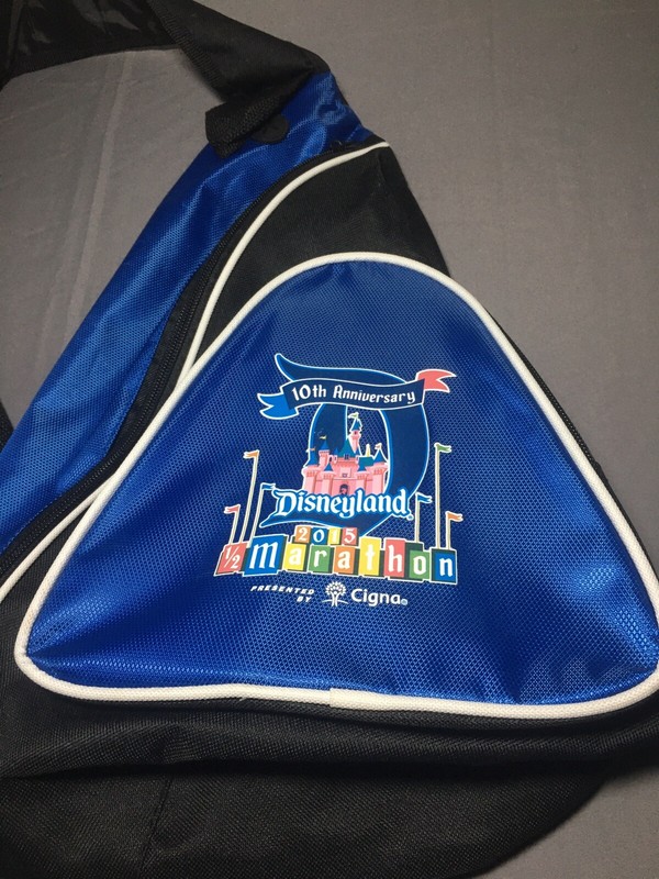 Disneyland 10th Anniversary 2015 1/2 Marathon Cross Body Bag Clip Strap! gallery