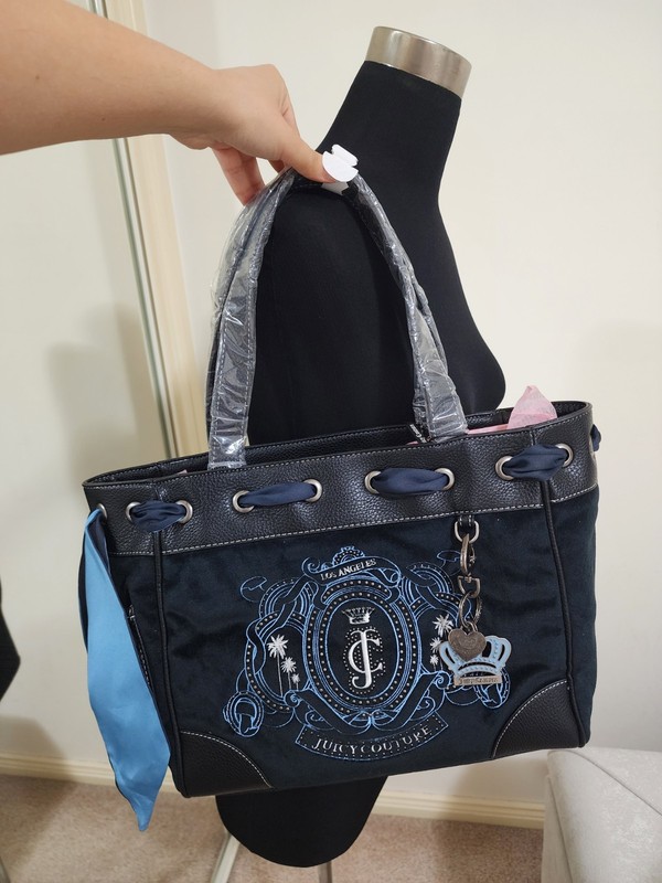 Juicy Couture Daydreamer black & blue crest handbag bag BNWT *RARE*