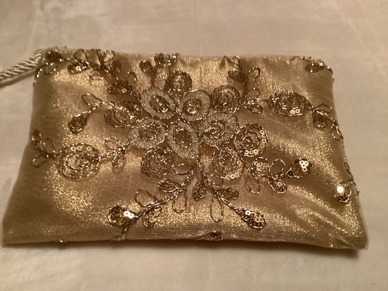 Handbag – Clutch – Small – Glitzy – Gold – 8 x 6 in