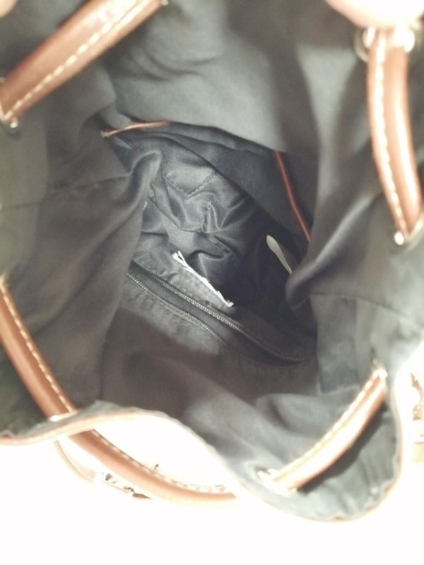 OHGA shoulder bag with Auga brown thread Used gallery
