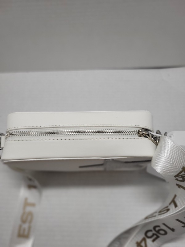 VINTAGE HAVANA Henna Star Crossbody White Camera Bag Purse gallery