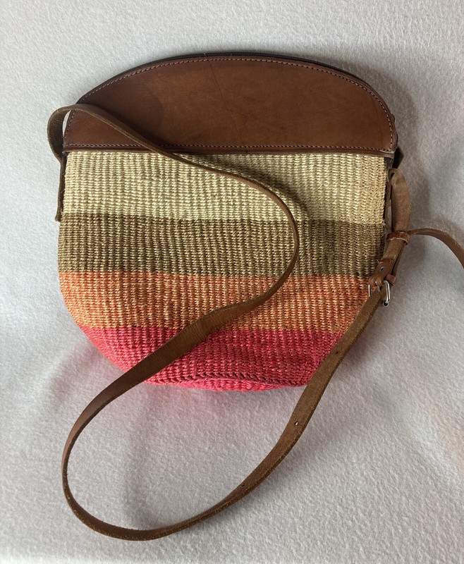 Vtg Sisal Market Jute Tote Bag Art Woven Raffia Bucket Basket Leather 13” Tall