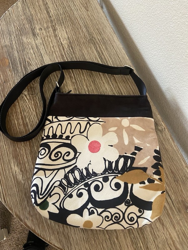 Goldyfish By Jessica Joy Cross Shoulder Handbag Vegan Fibers 9.5 X 10” gallery