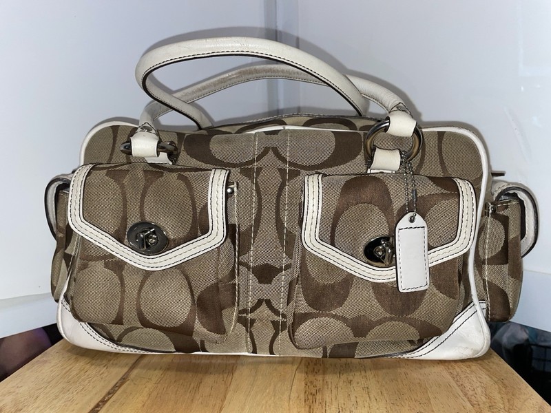 Coach Signature Multi Pocket Gallery Satchel-Classic “C” Monogram Brown/Khaki