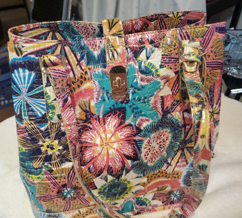 NWT Brahmin Fiora Desert Bloom Melbourne Genuine Leather Floral Bucket Bag