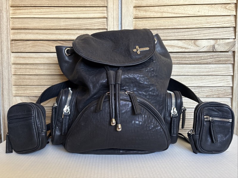 BONNIE BON-“Capiteux” Collection Black Leather Backpack designed by Jina & Jian