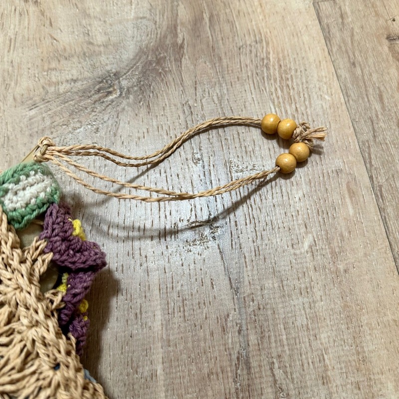 FADED GLORY | Boho Crochet Raffia Straw Floral Appliqué Tote Bag gallery