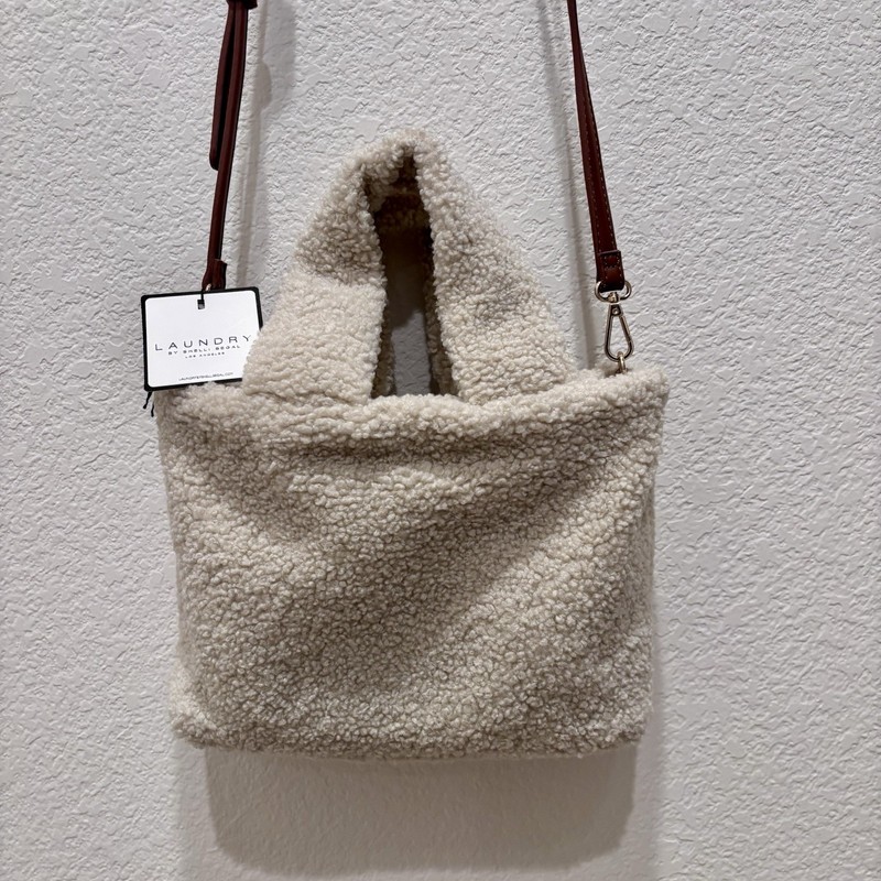NWT Cream Teddy Sherpa Crossbody Bag Neutral Winter Cabin Cottagecore Après Ski gallery