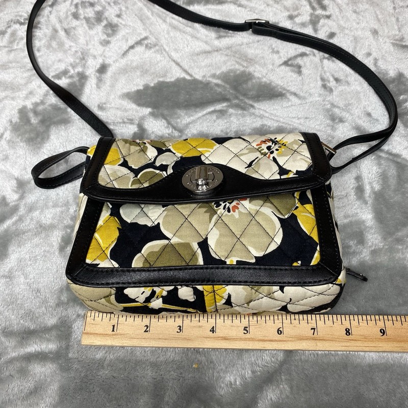VERA BRADLEY Crossbody Patricia purse in DOGWOOD faux leather Turn Key bag gallery