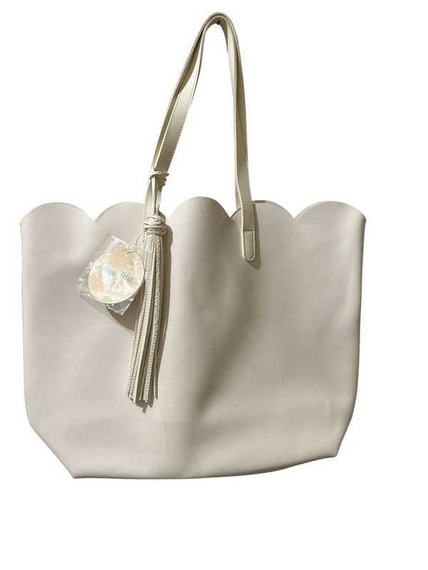 Spring Petal Tote Leather White Color Women Handbag Elegant
