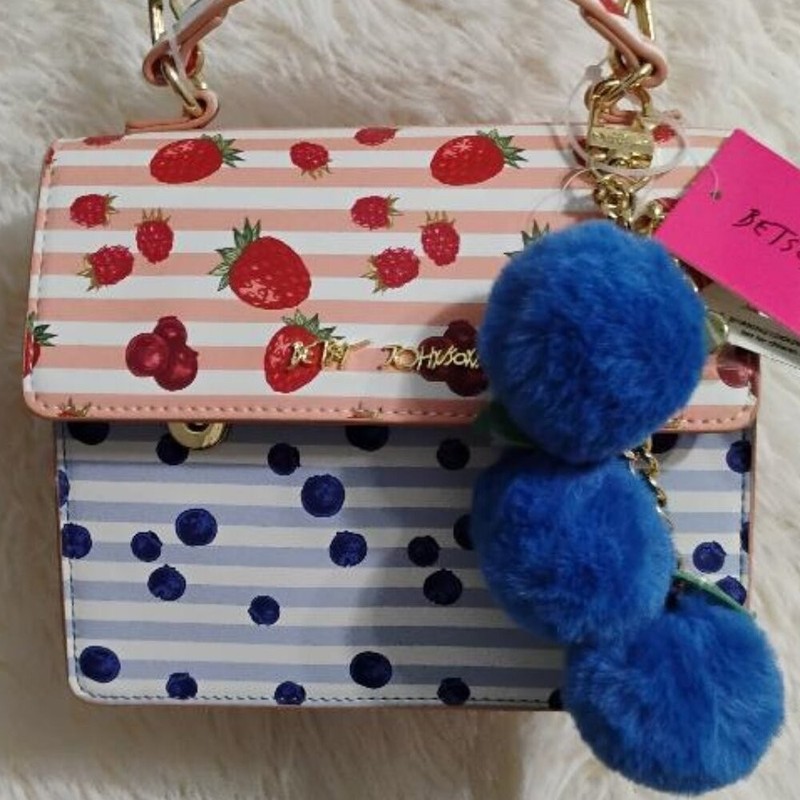NWT Betsey Johnson Strawberries Blueberries Crossbody Purse Bag w/Charm Summer