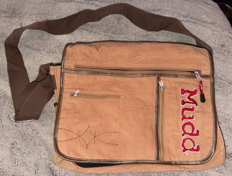 vintage Y2K Mudd brown corduroy messenger bag