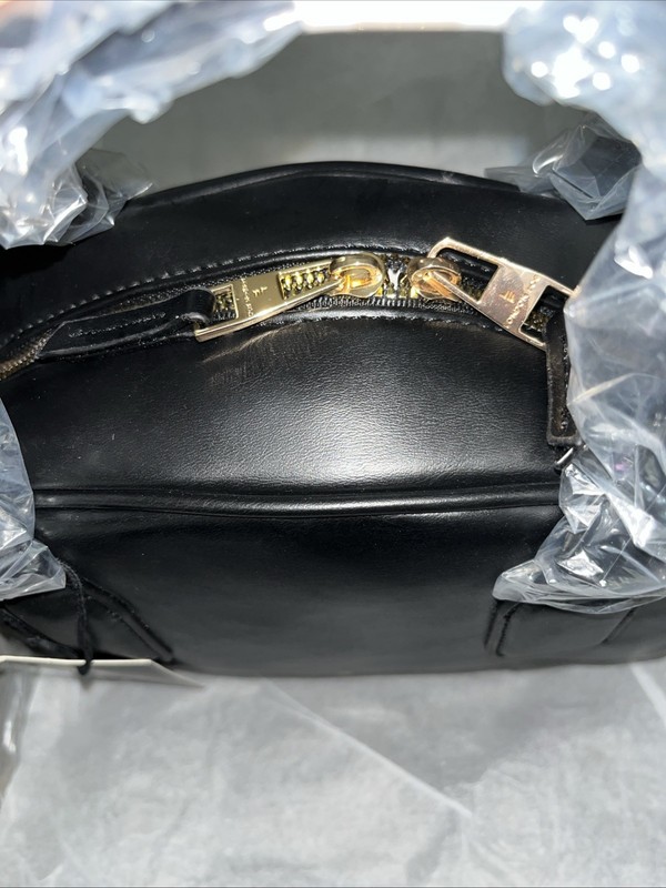 London Fog Black Bowling Bag Crossbody Strap Included See Photos gallery