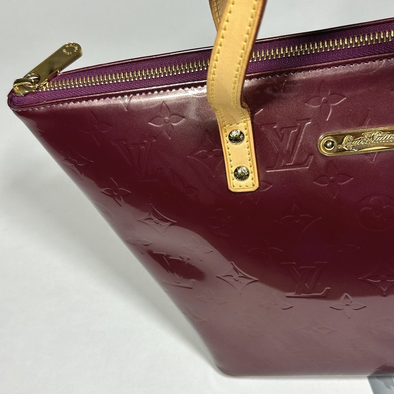 Louis Vuitton Bellevue GM Amarante Vernis Patent Leather Deep Burgundy Tote Bag gallery