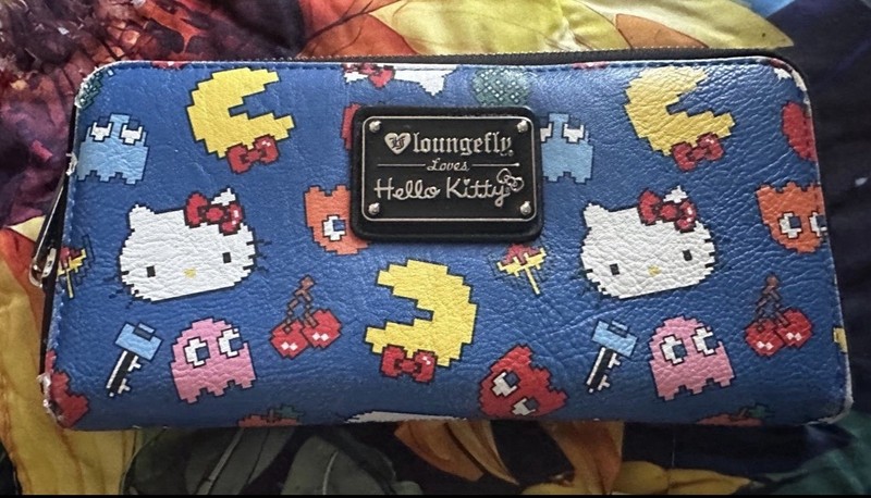 Loungefly Hello Kitty Pac-Man Mini Backpack + Matching Zip Wallet Blue gallery