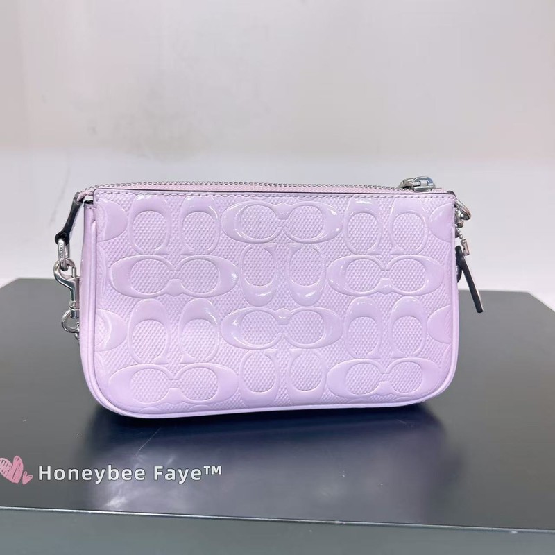 NWT Coach Nolita 19 In Signature Leather With Heart Charm CCZ27/CDY97 gallery