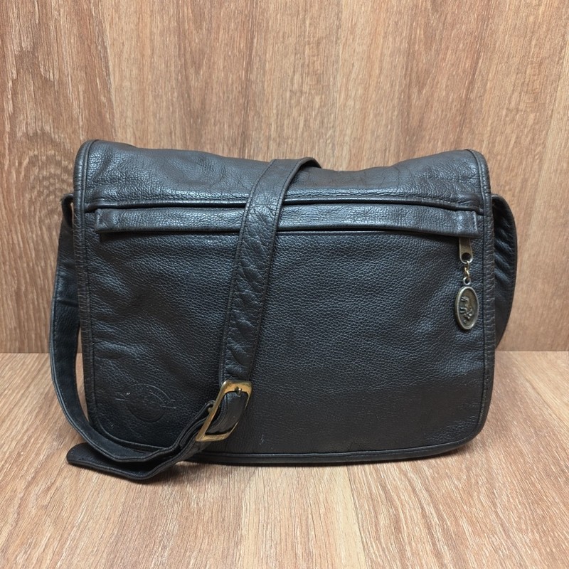 Stone Mountain Black Soft Leather Messenger Fold Over Shoulder Bag Adj Strap USA