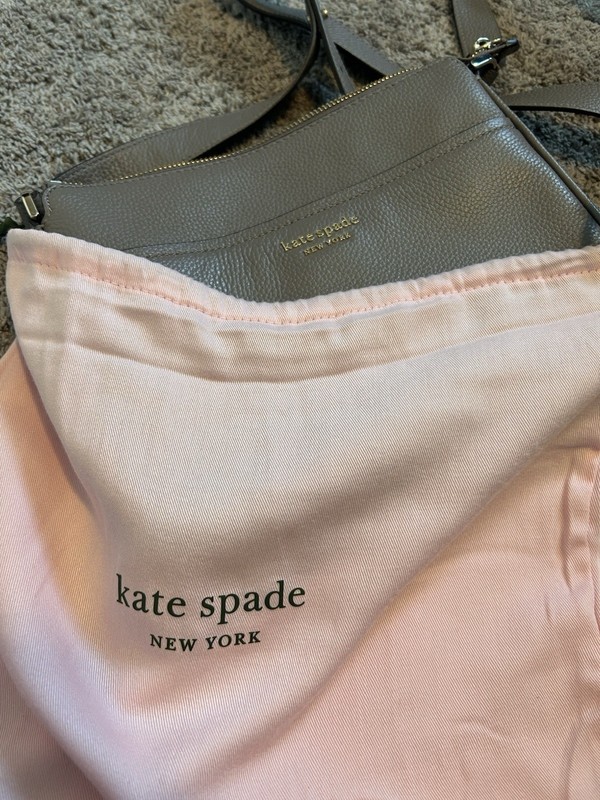 Kate Spade handbag purse crossbody zip Leather – Grayish Lavender – Clean!