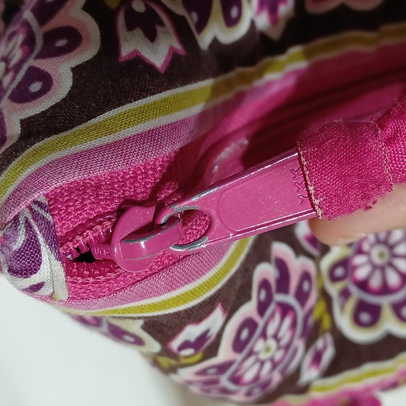 Vera Bradley Tote Bag Made in USA In Very Berry Paisley 13" x 9" x 4" gallery