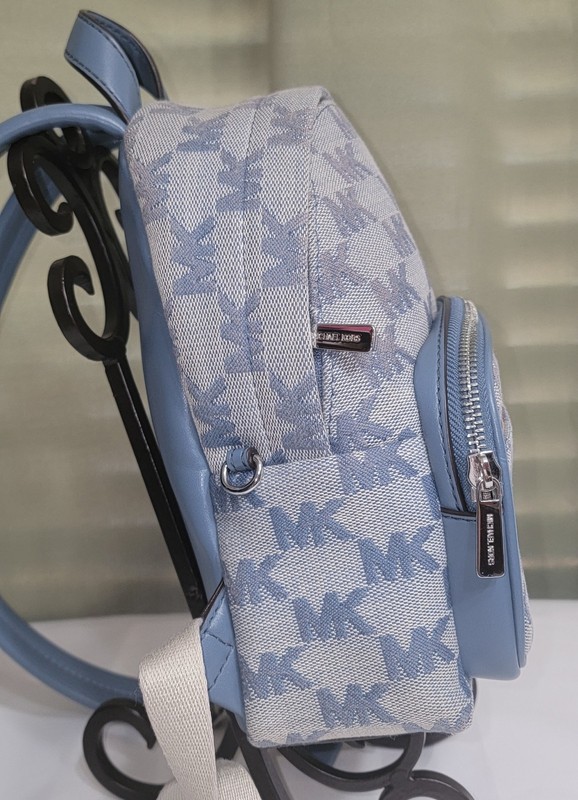 MICHAEL KORS Maisie Wimen Small Backpack Bag Logo Signature-Denim. gallery