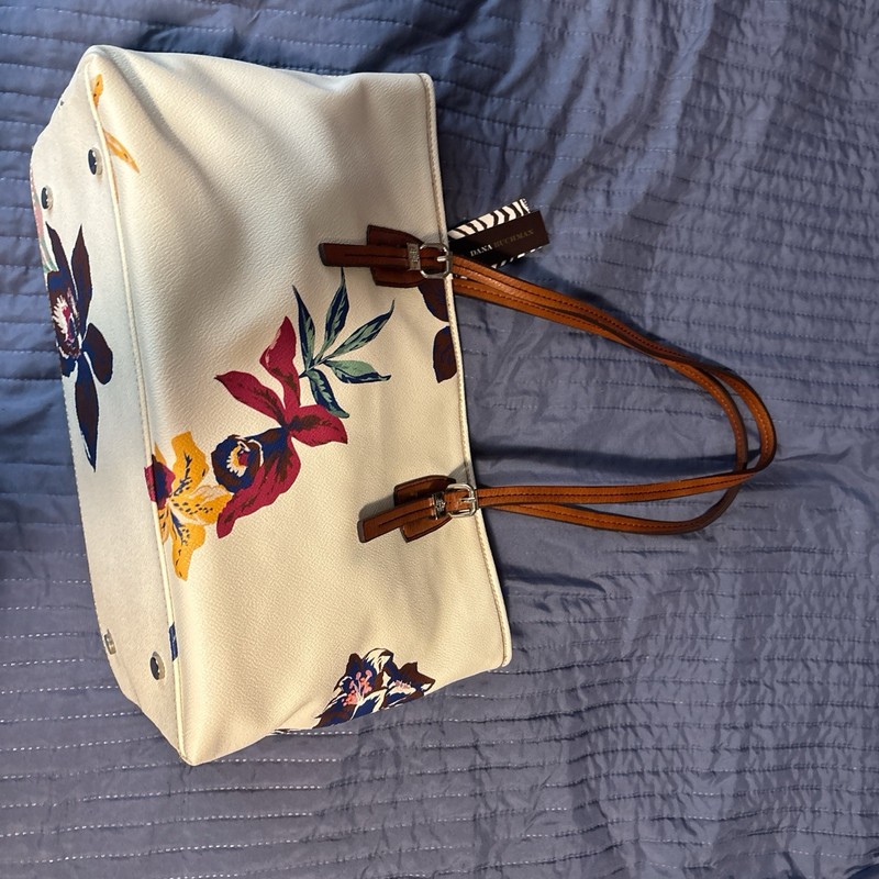 White Floral Patter Purse By Dana Buchman With Zebra Print Insides gallery