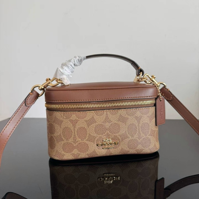 COACH Rainer Crossbody Bag 18 In Signature Canvas Tan CEO23 F/S JP [DDP] gallery