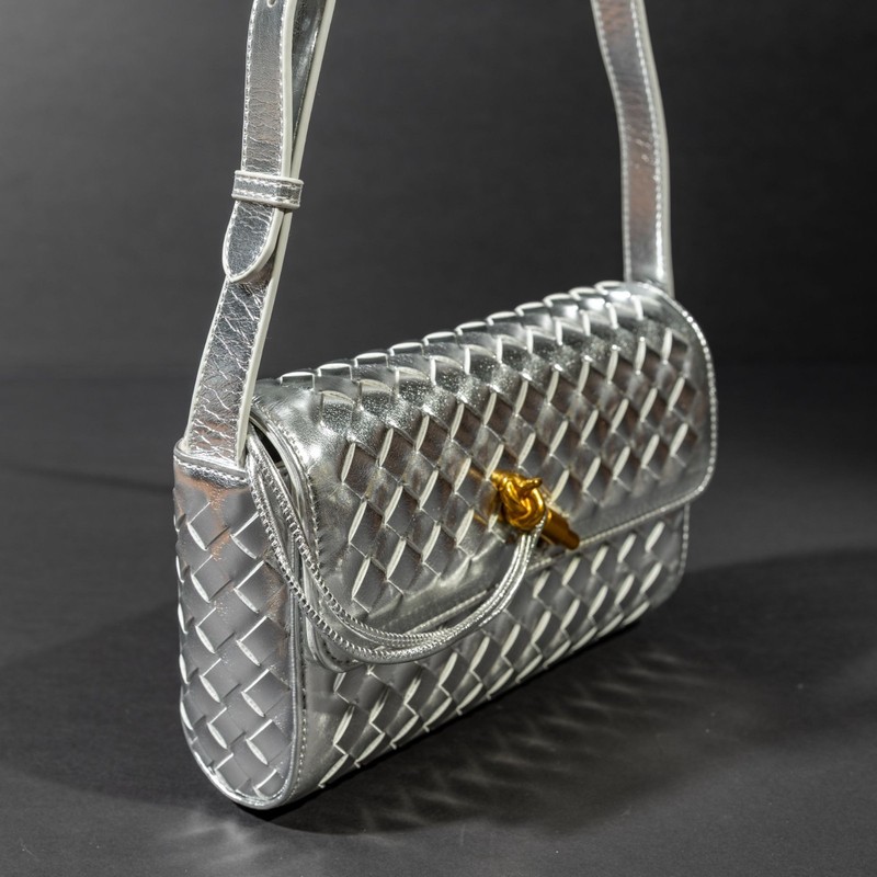 Verano Hill Therese Crossbody Bag – Silver – Woven Vegan Leather – Deadstock