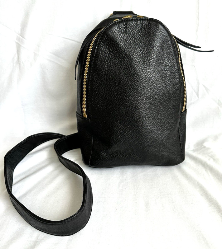 HOBO International FERN Sling Backpack BLACK Pebbled Leather Small EUC