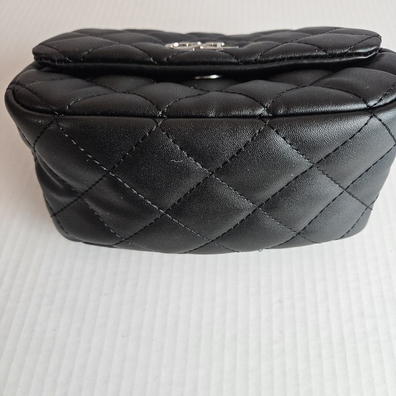 New Christian Lacroix CXL Black Valo Chain Design Shoulder Bag gallery
