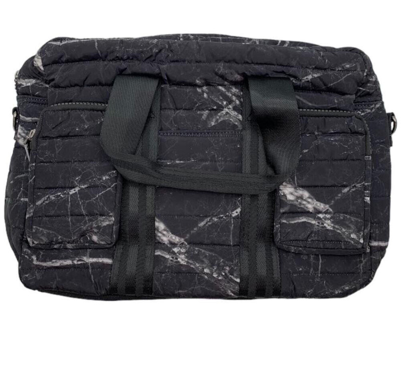 Think Royln Duffel Bag w/ Trolley Sleeve The Highlander Black Marble A552359