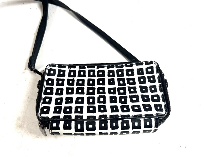 REED Modern Purse Crossbody Black & White Square Print