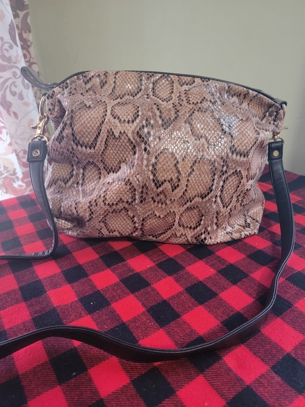 Liz Soto Snake Print Women’s Crossbody Bag, Zip Closure, Adjustable Strap