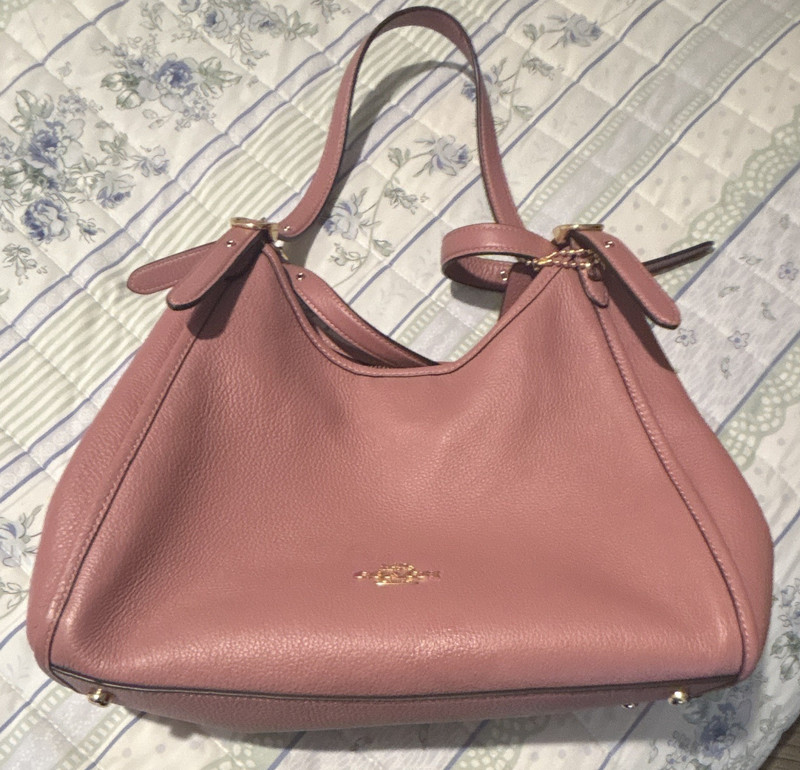 Coach Women’s Pink Hobo Shoulder Bag Gold Hardware Zip Adjustable Strap Charm