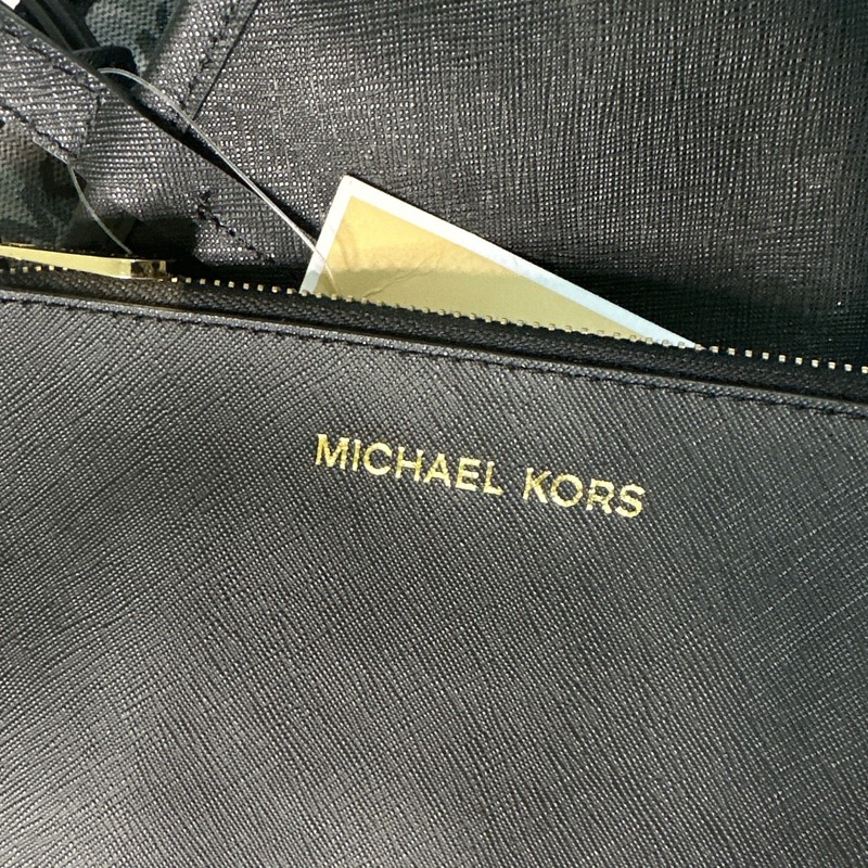 Michael Kors Jet Set Medium Reversible Tote Black w/ Pouch, Logo, Zipper and COA gallery