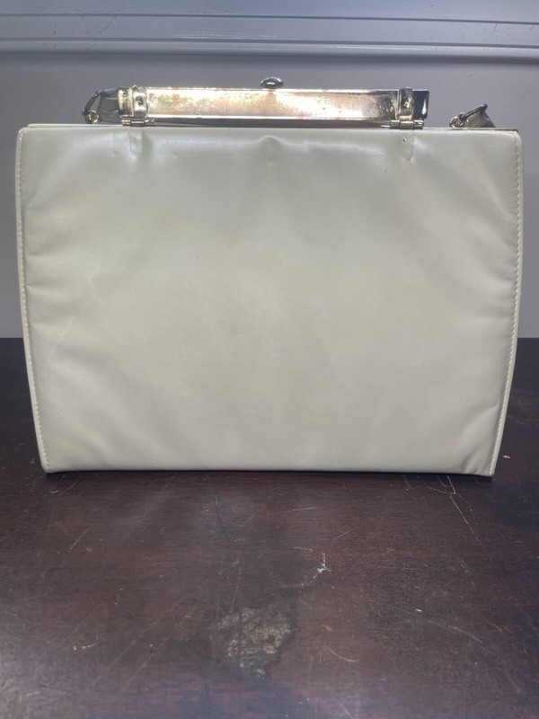 Vintage Mar-Shel Handbag Midcentury 60s Off-white Gold Toned Clasp Purse gallery