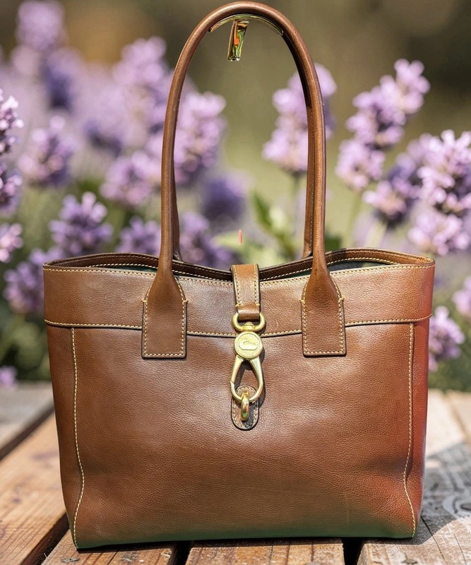 Dooney Bourke Chestnut Brown Amelie Tote Florentine Vacchetta Leather Large Bag