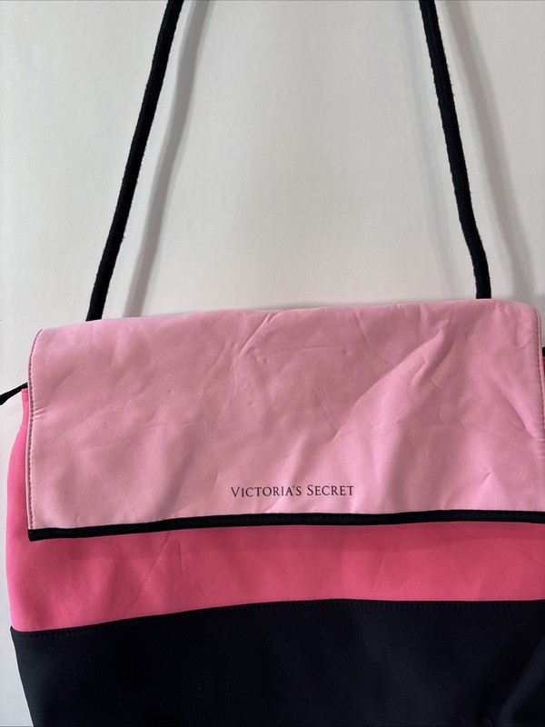Victorias Secret Pink Black Neoprene Insulated Cooler Tote Picnic Beach Bag gallery