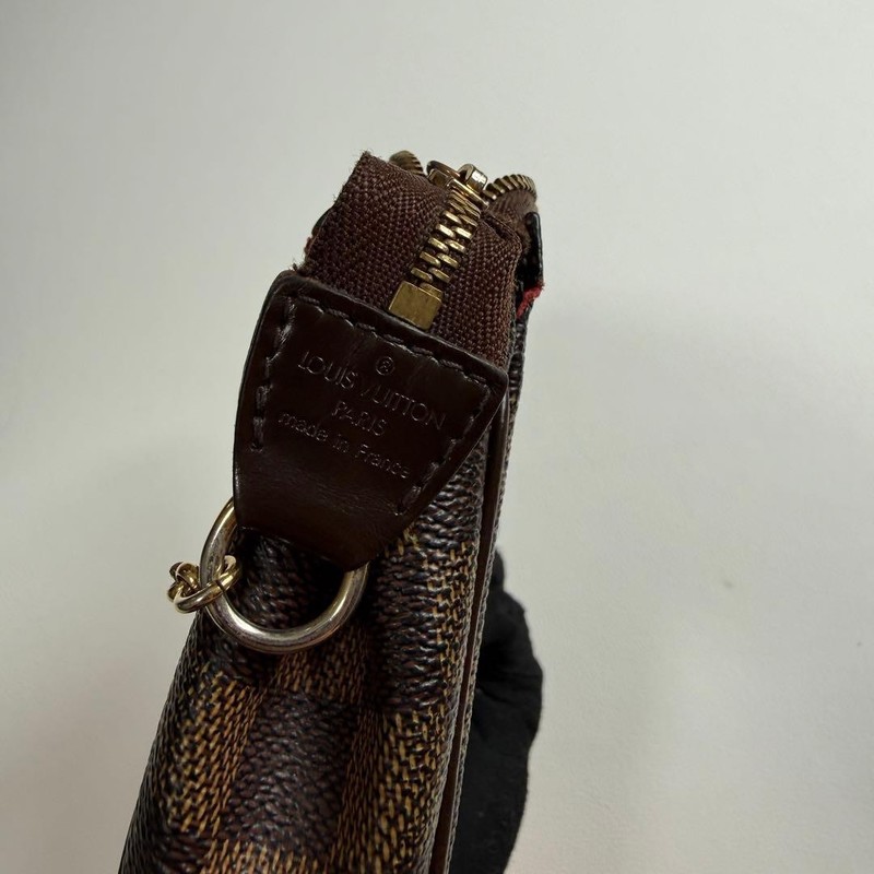 Vintage Louis Vuitton Damier Eva Chain Handbag N55213 lining red Used logo plate gallery