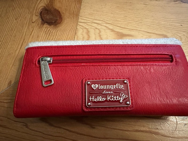 Rarehello Kitty X Loungefly Loves Sanrio Red Bus Handbag Wallet And Makeup Bab gallery