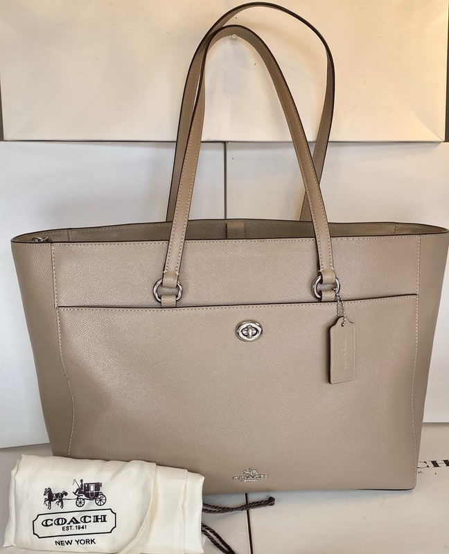 Coach 78246 Large Folio Business Tote In Beechwood Crossgrain Leather