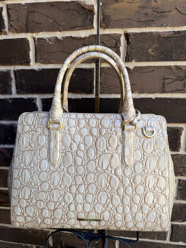 NWT$445 Brahmin Small Finley Contour Donovan Satchel light beige ivory