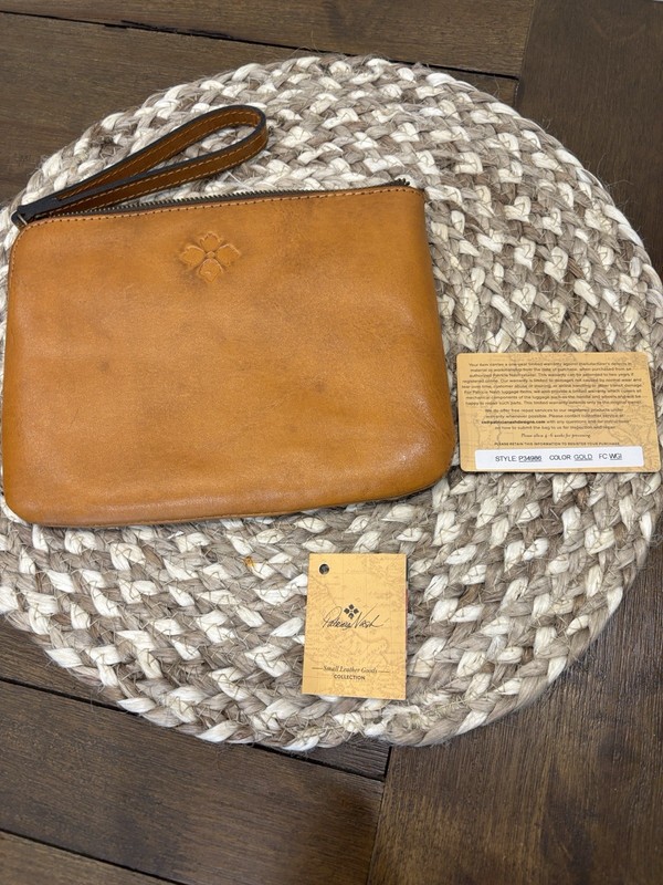 PATRICIA NASH Leather Wallet Wristlet Embossed Tooled Zip Cognac Brown gallery