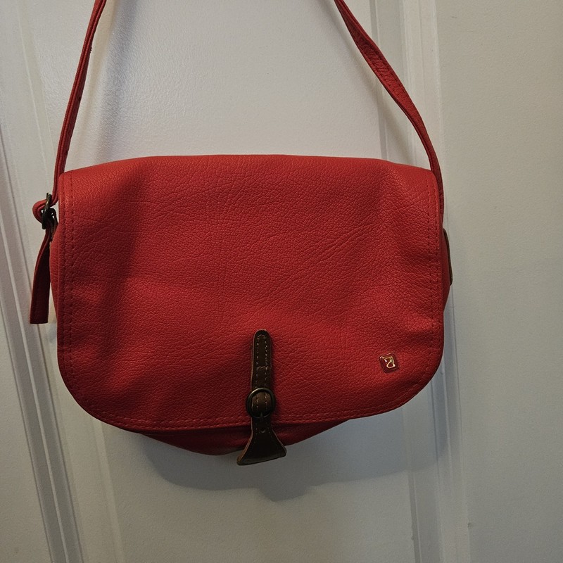 Vintage NAS bag From the 1980s. Red faux leather crossbody saddlebag style