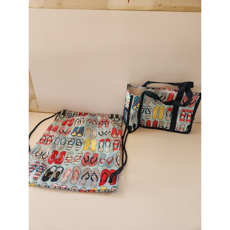 Thirty-One Utility Bag Flip Flop Beach Organizer Small Multi Pocket Storage
